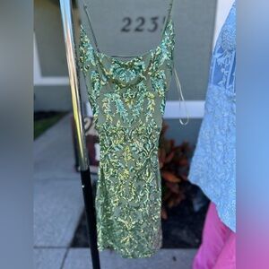Elegant Green Sequin Dress